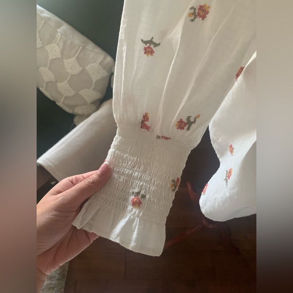 NWT Sezane Donna Blouse embroidered floral Sz 6 (FR 38) SOLD OUT - Picture 6 of 12